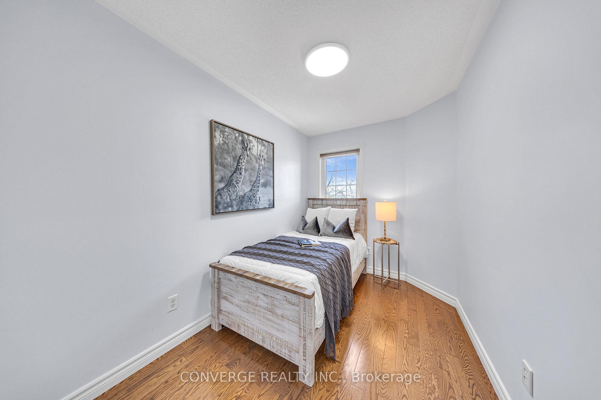 Photo 24 of 14 Gemstone Lane W, Brampton, Downtown Brampton — HOMEH