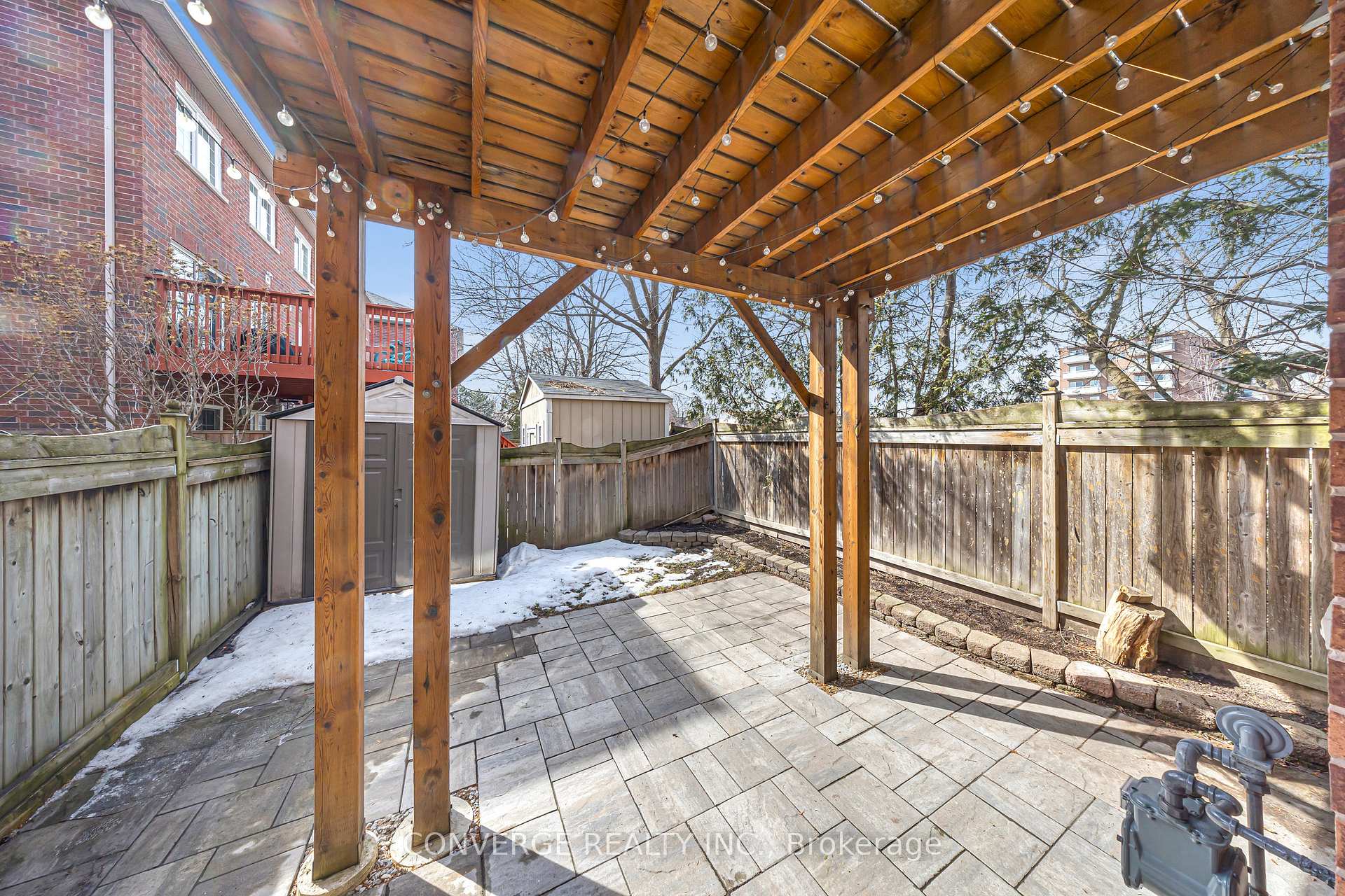 Photo 25 of 14 Gemstone Lane W, Brampton, Downtown Brampton — HOMEH