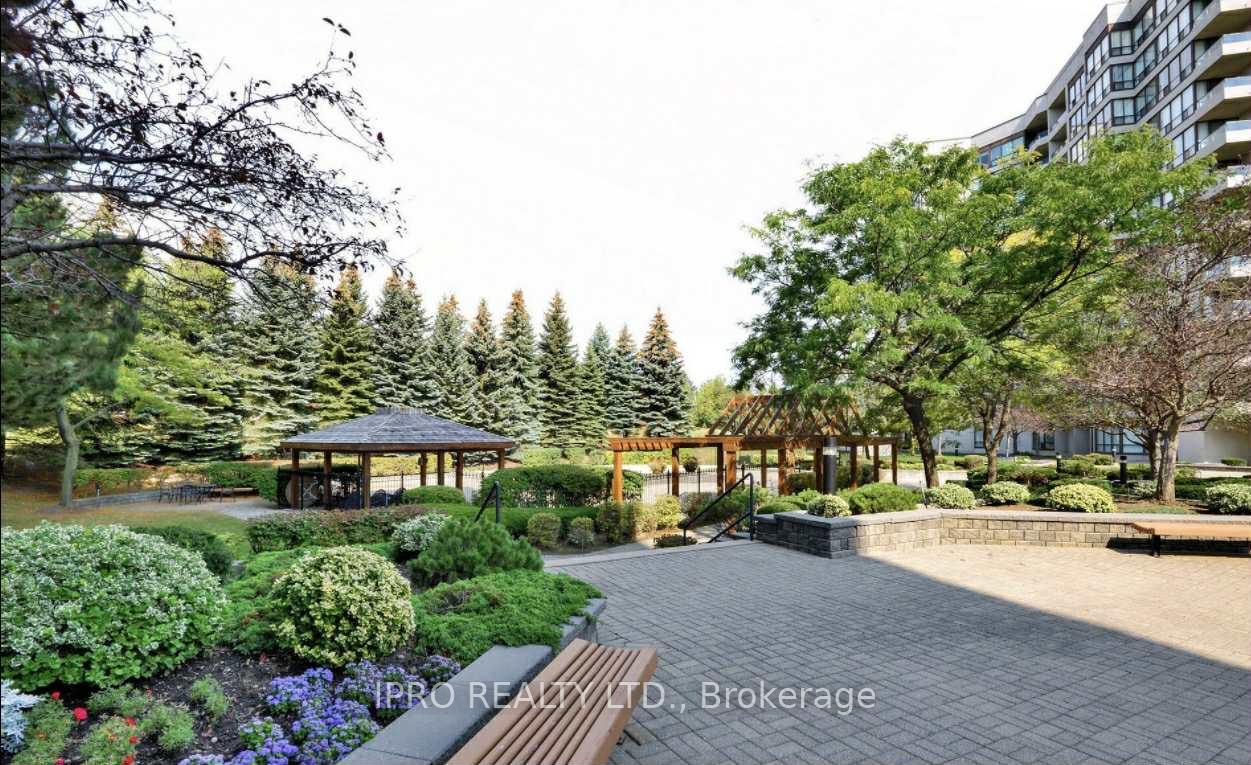 Photo 5 of Unit 311, 12 Laurelcrest Street, Brampton, Queen Street Corridor — HOMEH