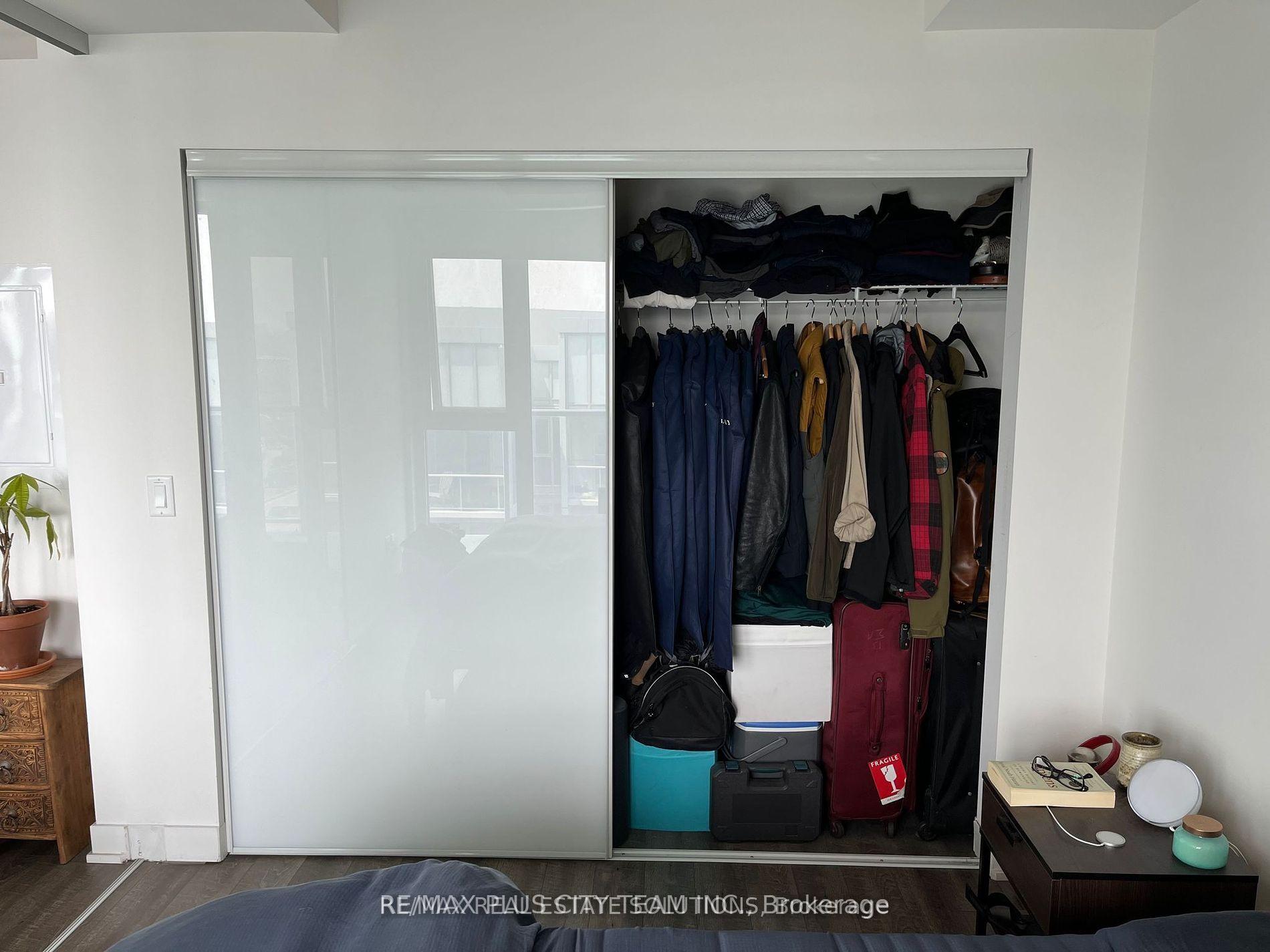 Photo 9 of Unit 1402, 15 Baseball Place, Toronto, South Riverdale — HOMEH