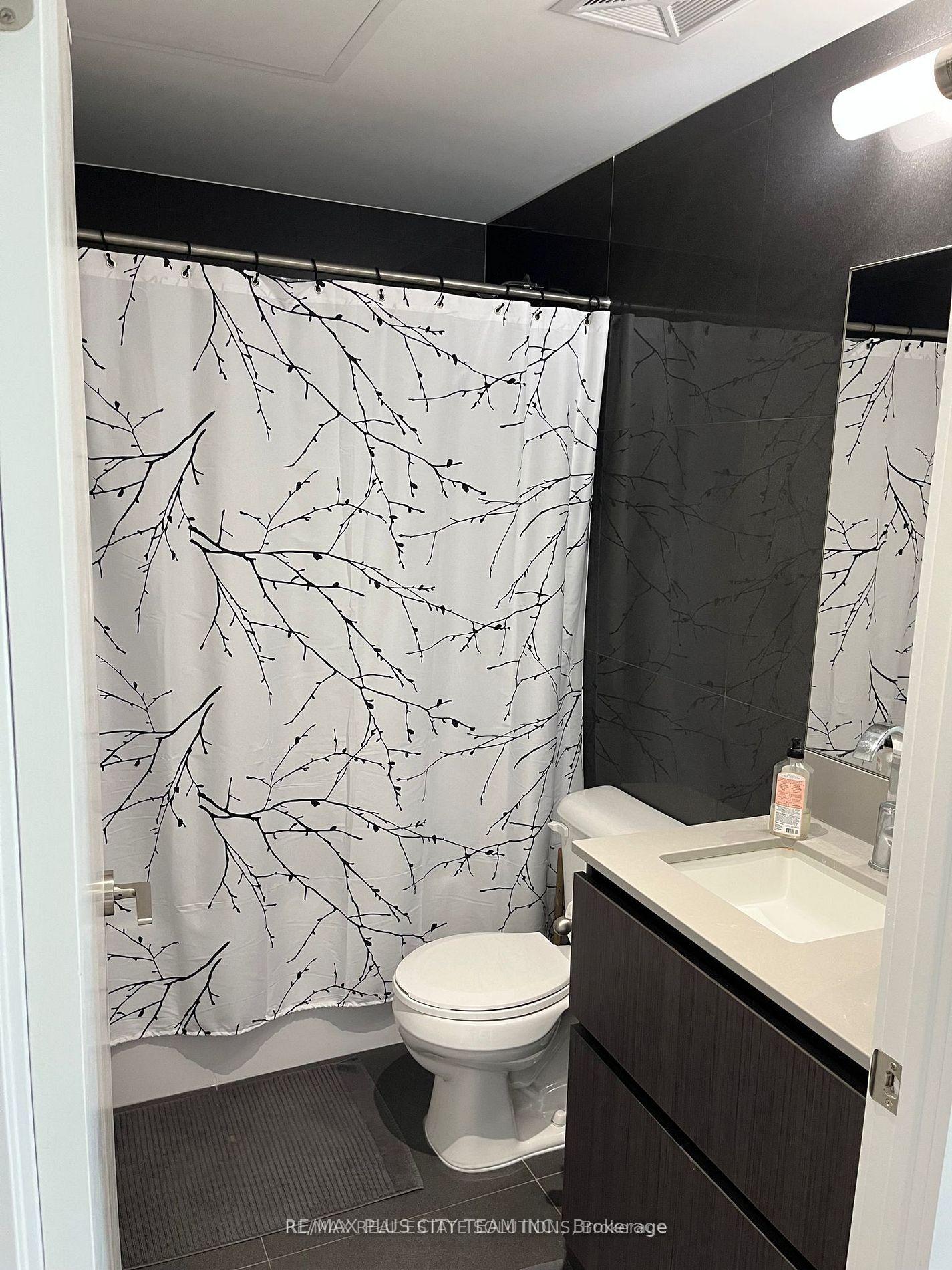 Photo 10 of Unit 1402, 15 Baseball Place, Toronto, South Riverdale — HOMEH