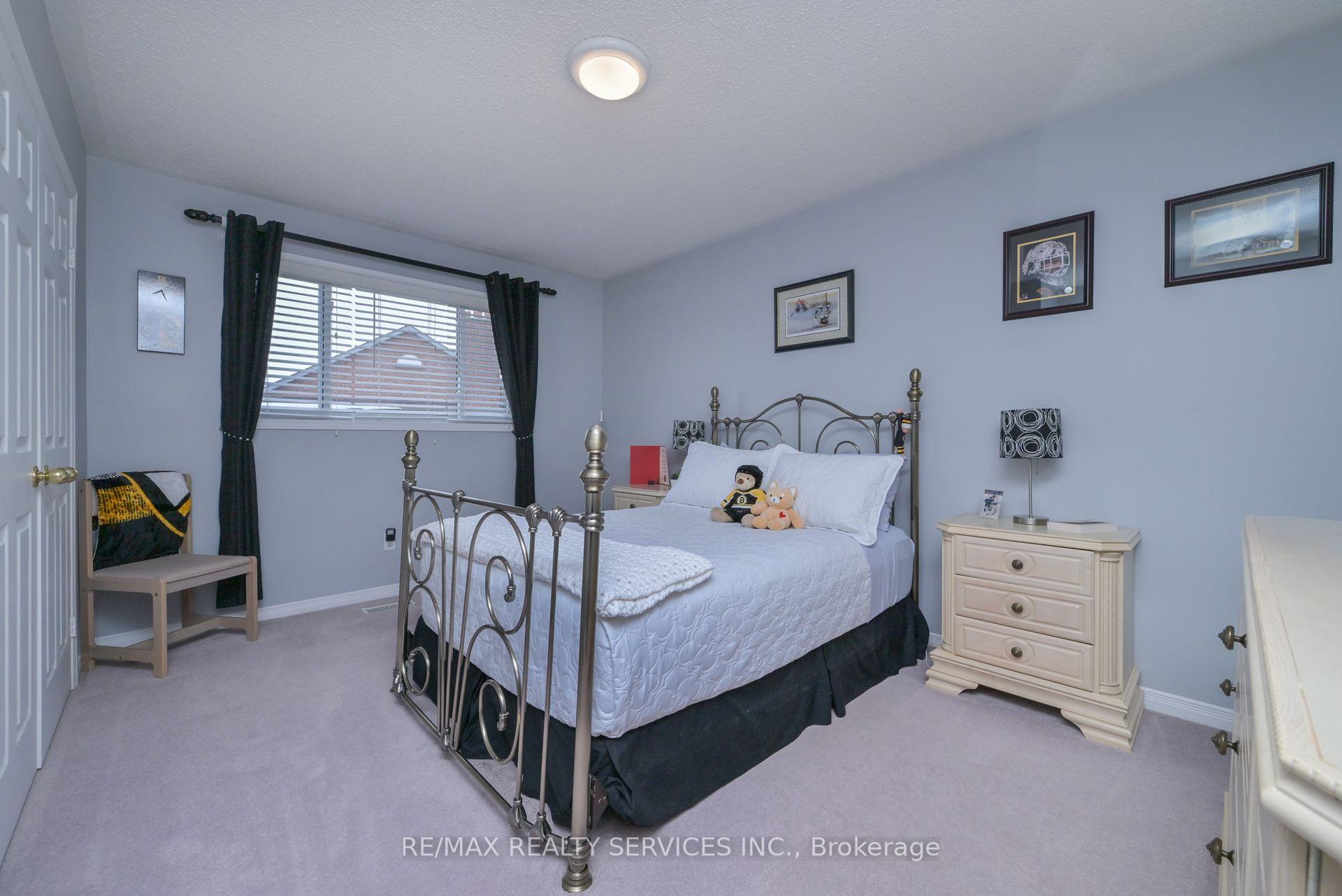 Photo 20 of 8 Michigan Avenue, Brampton, Fletcher's Creek South — HOMEH