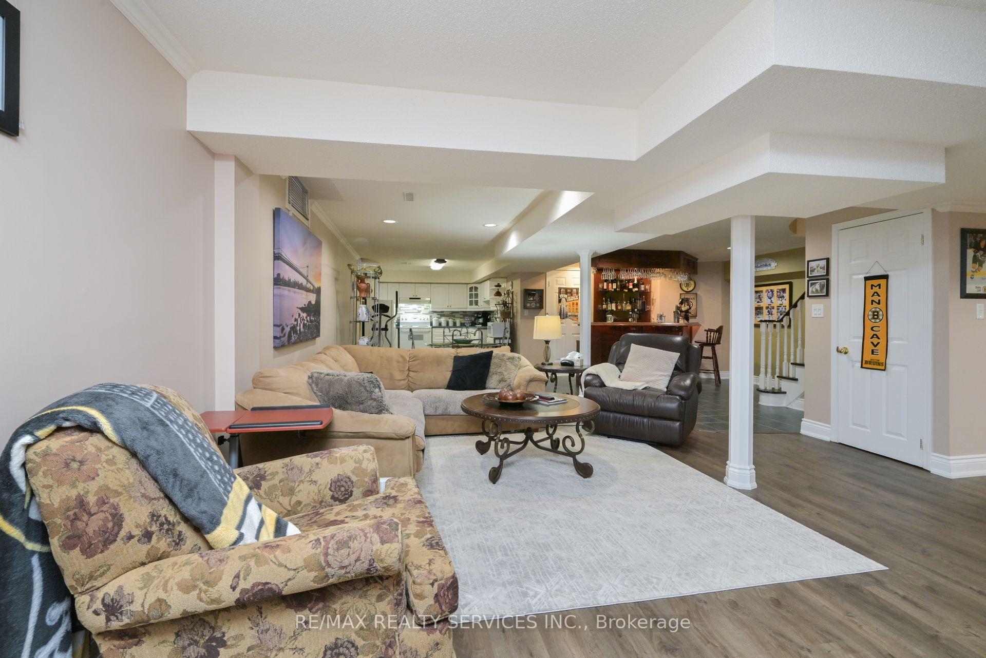 Photo 30 of 8 Michigan Avenue, Brampton, Fletcher's Creek South — HOMEH