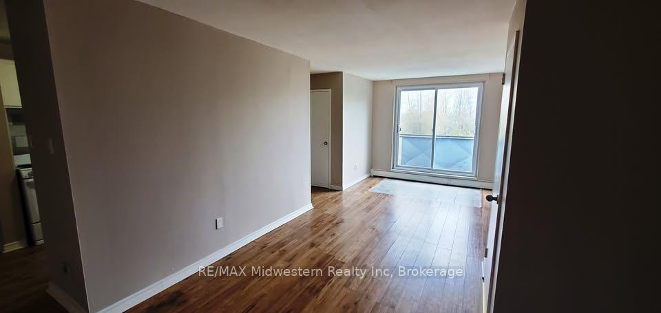 Photo 3 of Unit 17, 689 Barber Avenue N, North Perth, Listowel — HOMEH