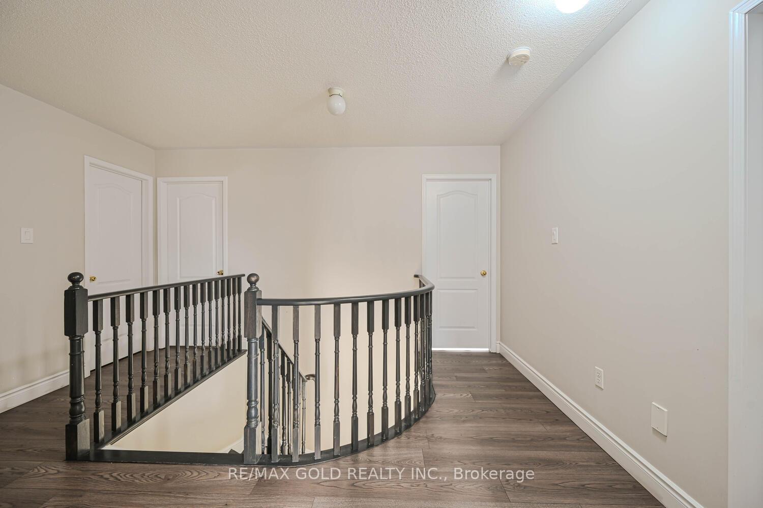 Photo 18 of 82 Crown Victoria Drive, Brampton, Fletcher's Meadow — HOMEH