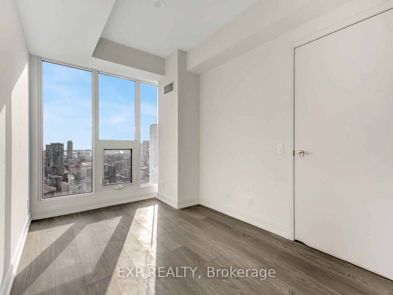 Photo 8 of Unit 2208, 181 Dundas Street E, Toronto, Church-Yonge Corridor — HOMEH
