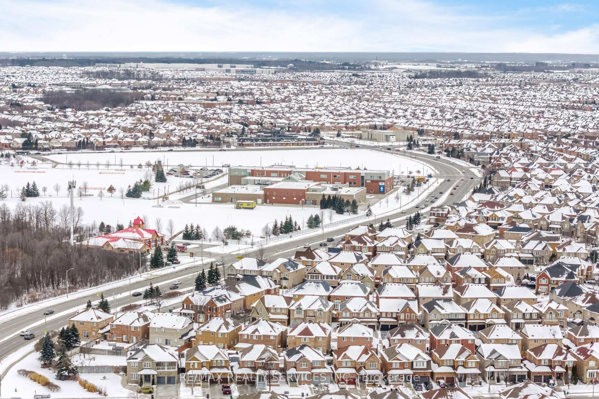 Photo 48 of 46 Hollowgrove Boulevard, Brampton, Vales of Castlemore — HOMEH