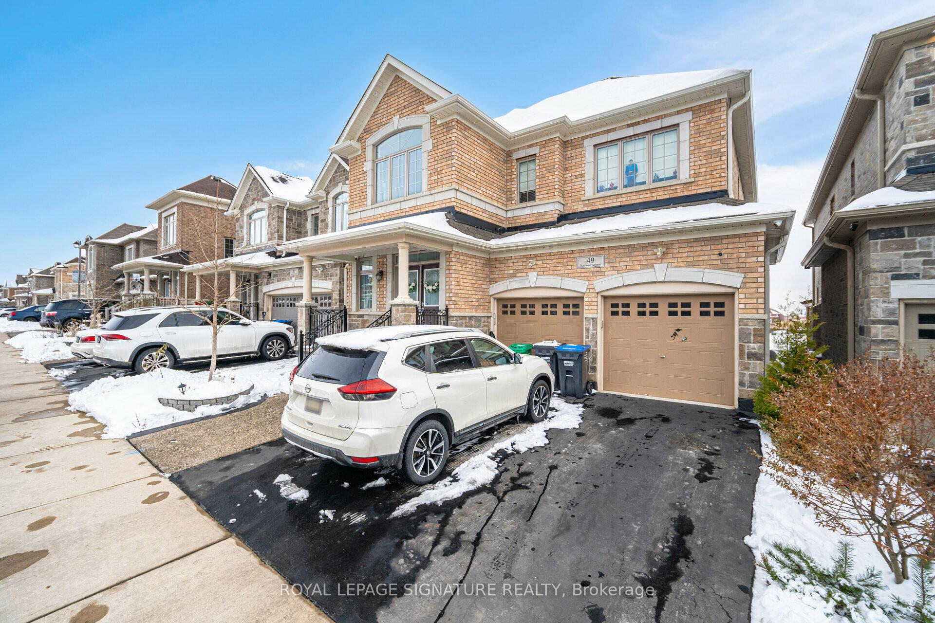 Photo 2 of Unit 2, 49 Dotchson Avenue, Caledon, Rural Caledon — HOMEH