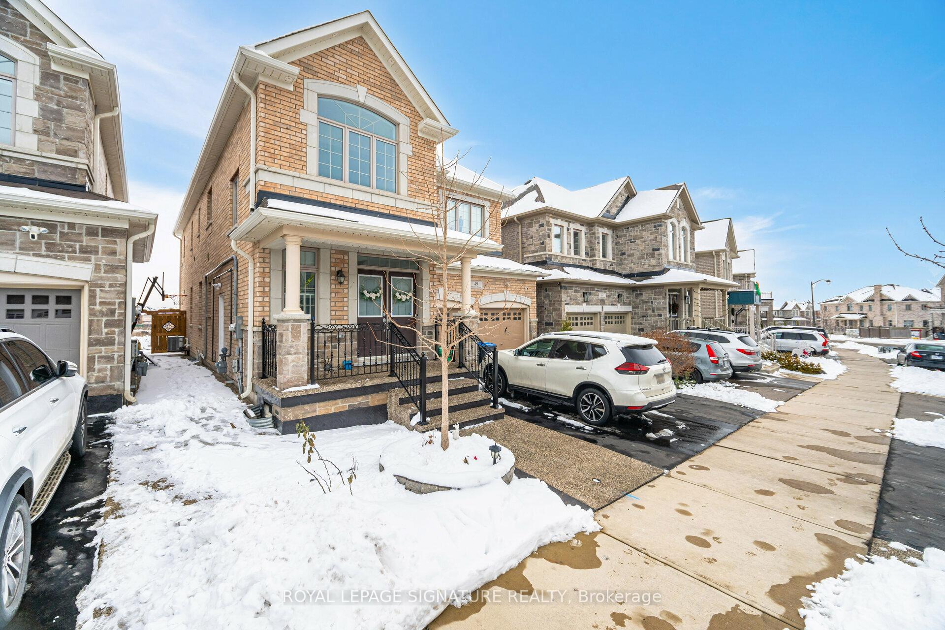 Photo 3 of Unit 2, 49 Dotchson Avenue, Caledon, Rural Caledon — HOMEH