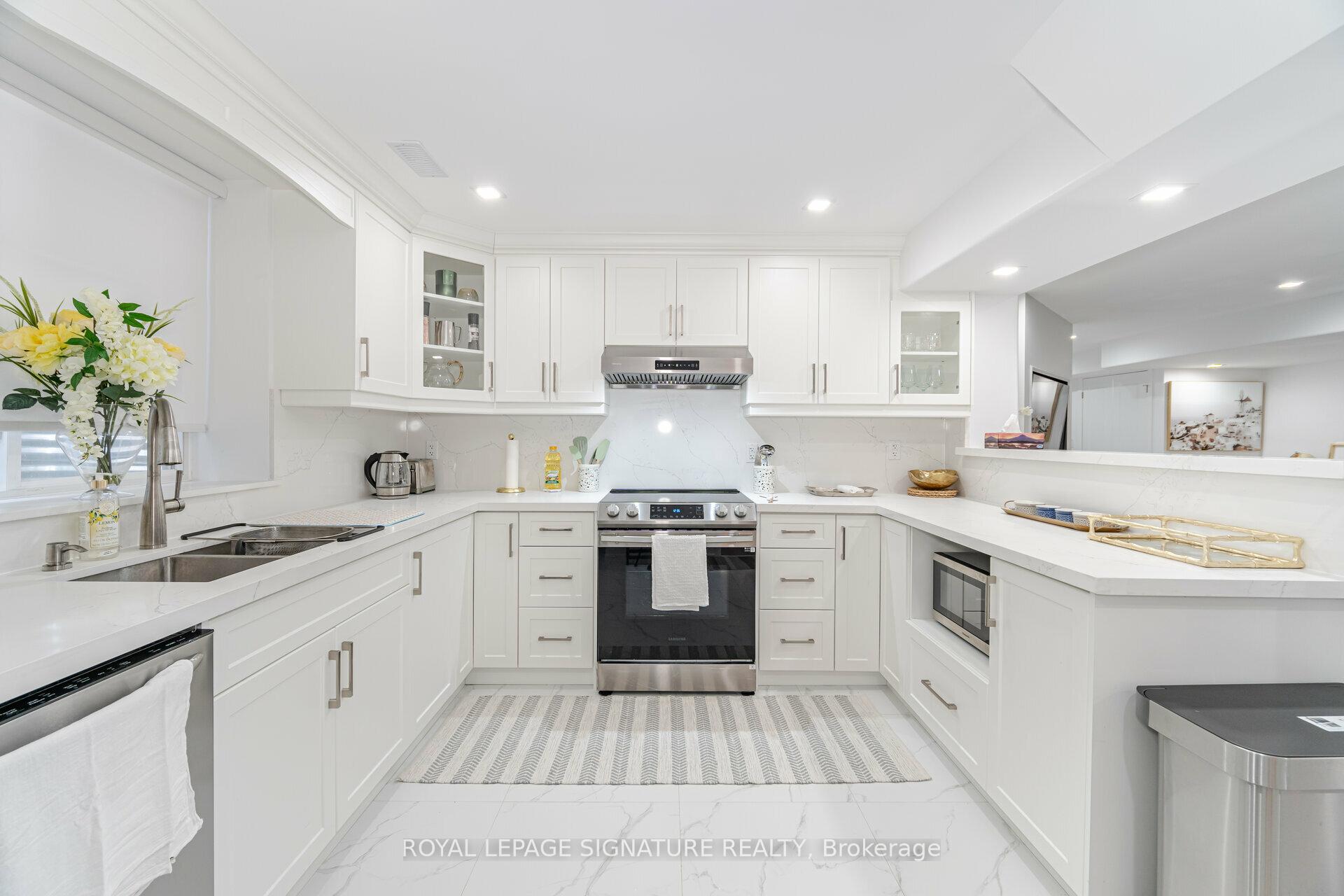 Photo 17 of Unit 2, 49 Dotchson Avenue, Caledon, Rural Caledon — HOMEH