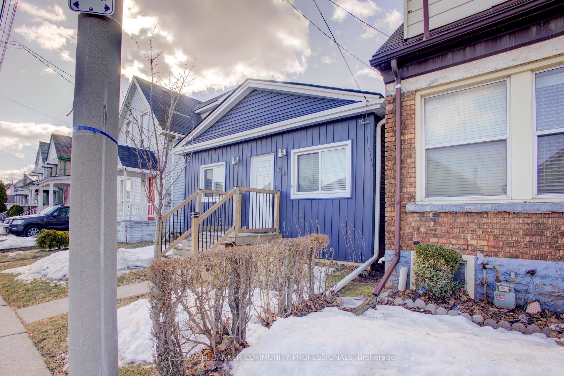 Photo 5 of 44 Highland Avenue, Hamilton, Crown Point — HOMEH