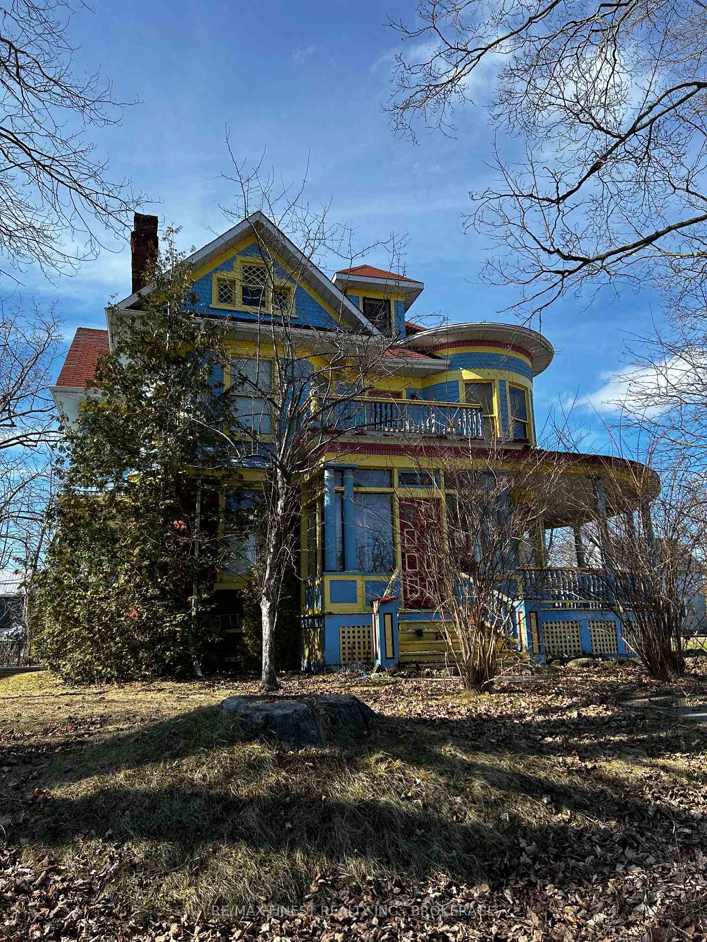 Front of 198 South Street