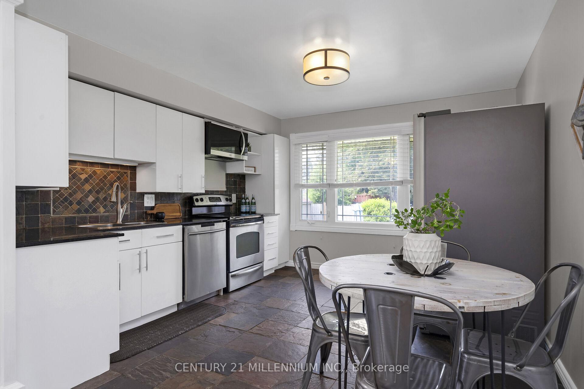 Photo 10 of 214 Daniel Street, Erin — HOMEH