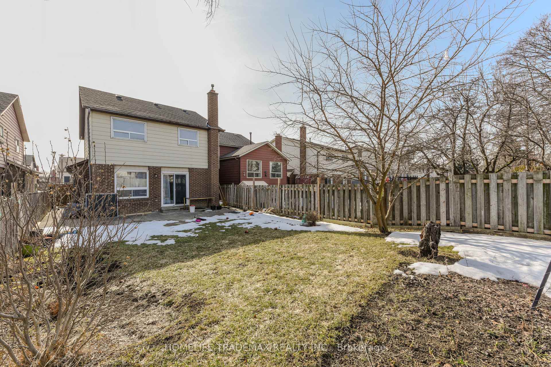 Photo 8 of 399 Hansen Road N, Brampton, Madoc — HOMEH