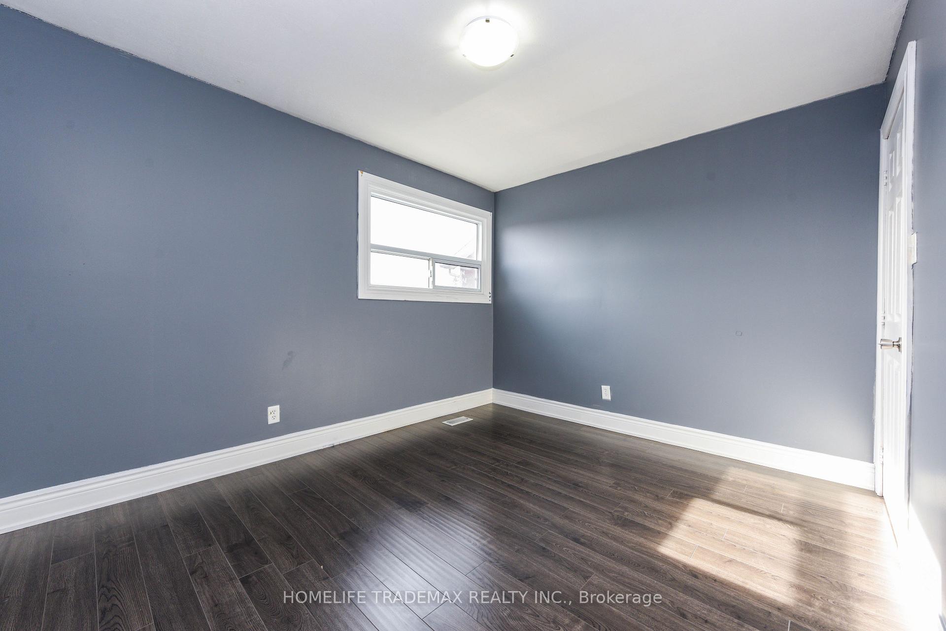 Photo 21 of 399 Hansen Road N, Brampton, Madoc — HOMEH