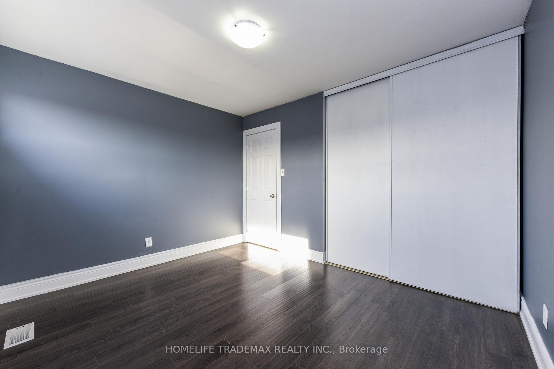 Photo 22 of 399 Hansen Road N, Brampton, Madoc — HOMEH