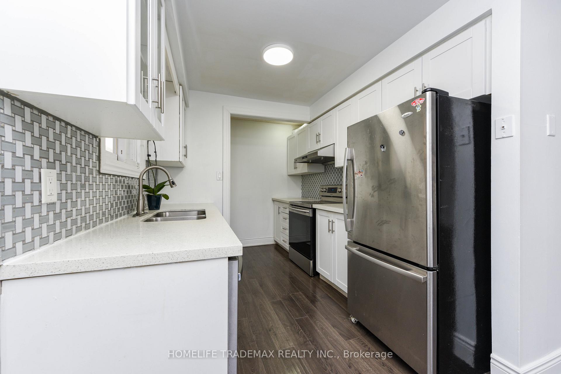 Photo 34 of 399 Hansen Road N, Brampton, Madoc — HOMEH
