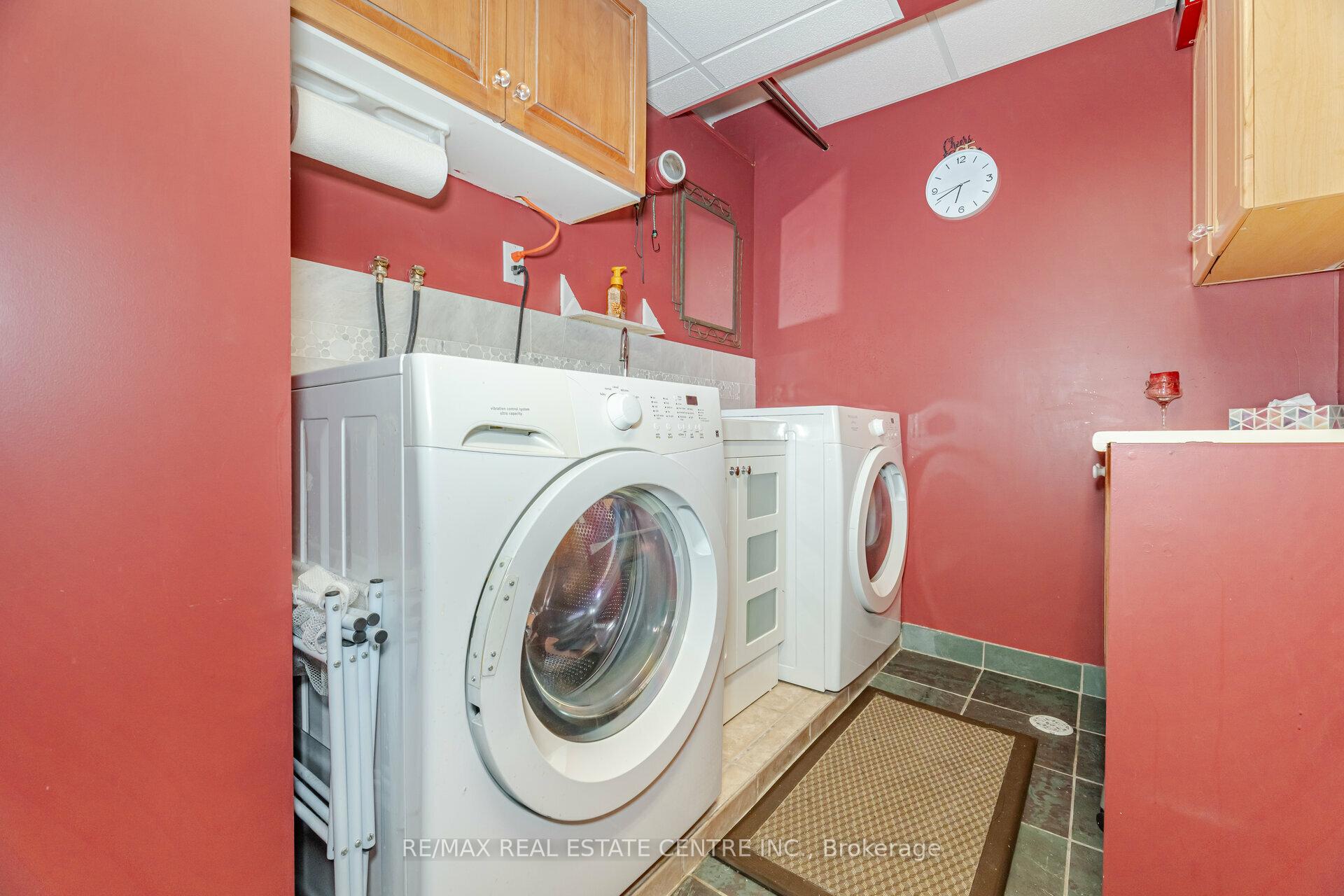 Photo 54 of 24 Acadian Heights, Brampton, Fletcher's Creek South — HOMEH