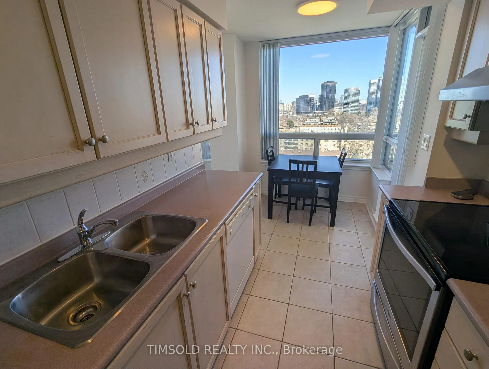Photo 7 of Unit 1105, 8 Rean Drive, North York, Bayview Village — HOMEH