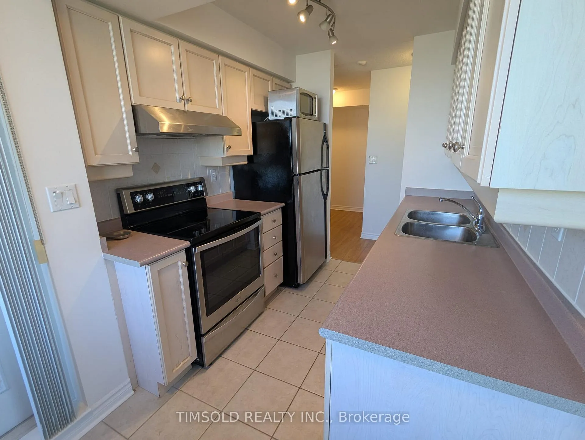 Photo 8 of Unit 1105, 8 Rean Drive, North York, Bayview Village — HOMEH