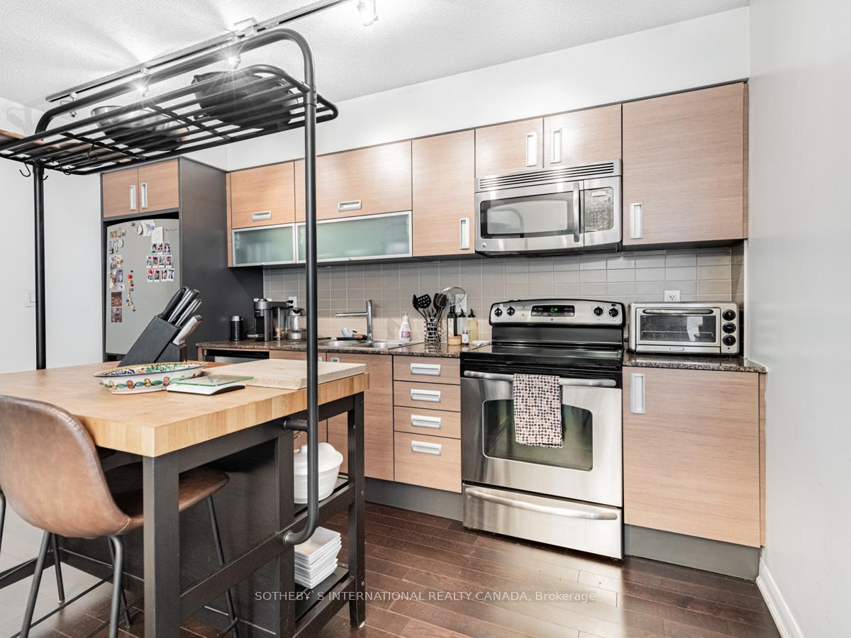 Photo 6 of Unit 712, 205 Frederick Street, Toronto, Waterfront Communities — HOMEH