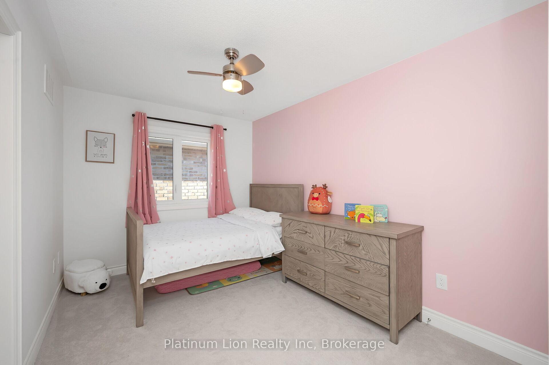 Photo 28 of 95 Mcknight Avenue, Hamilton, Waterdown — HOMEH