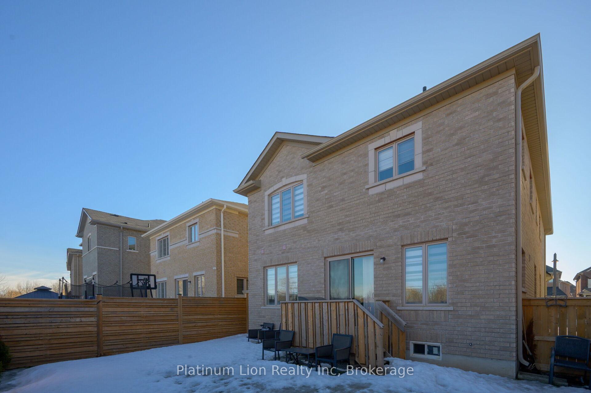 Photo 43 of 95 Mcknight Avenue, Hamilton, Waterdown — HOMEH