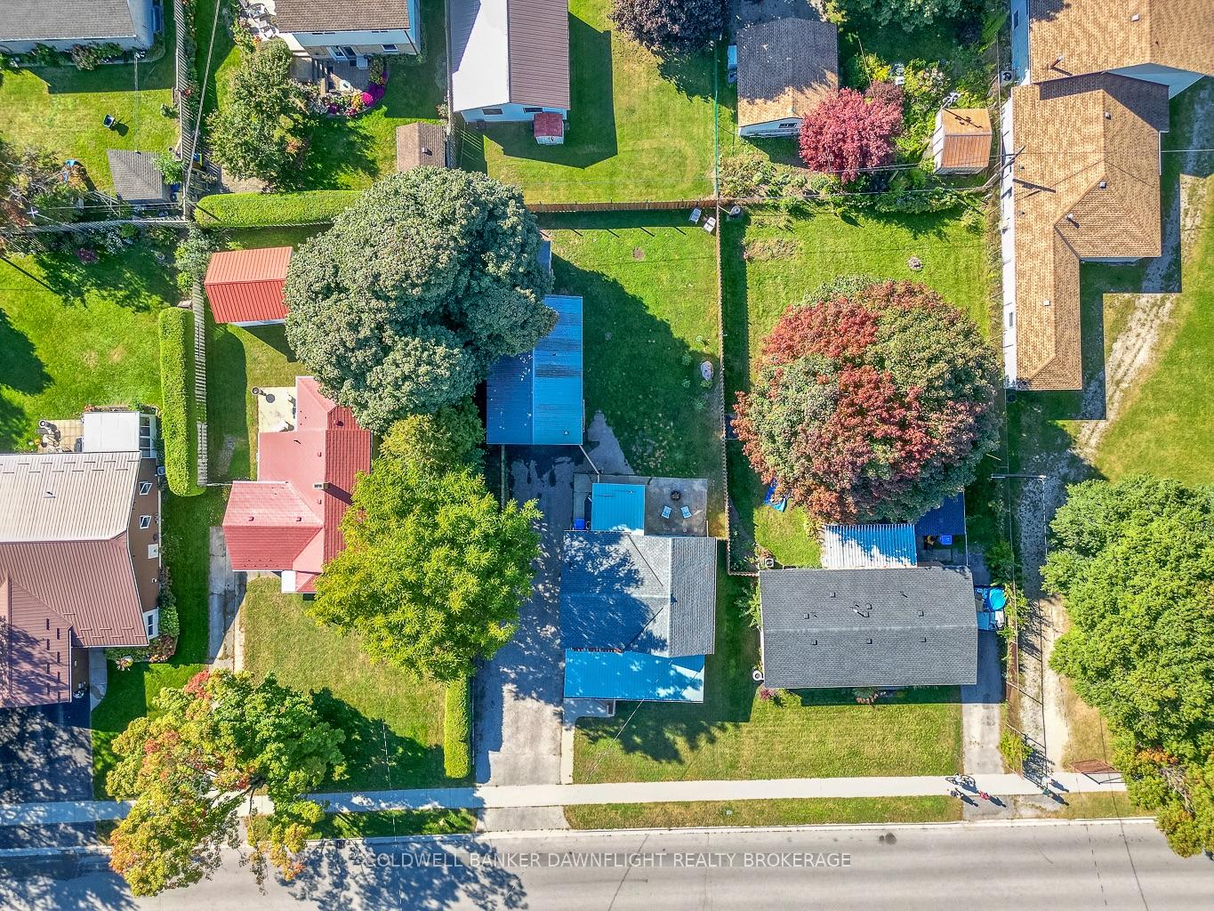 Photo 3 of 194 South Street, Goderich, Goderich (Town) — HOMEH