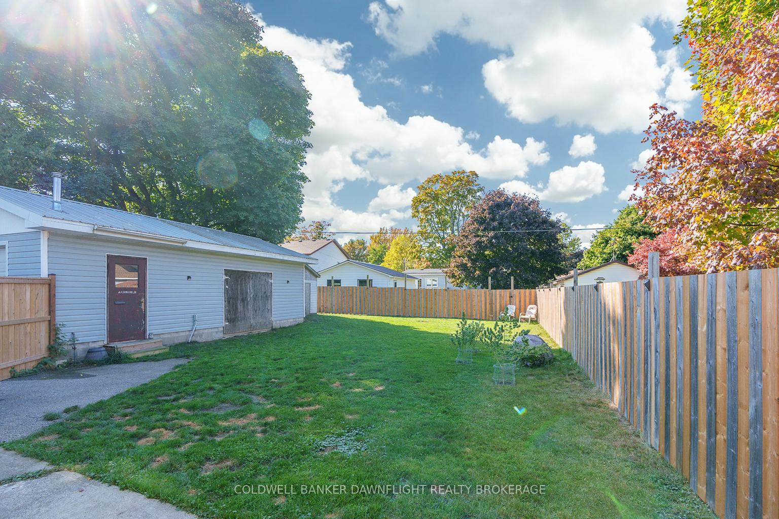 Photo 39 of 194 South Street, Goderich, Goderich (Town) — HOMEH
