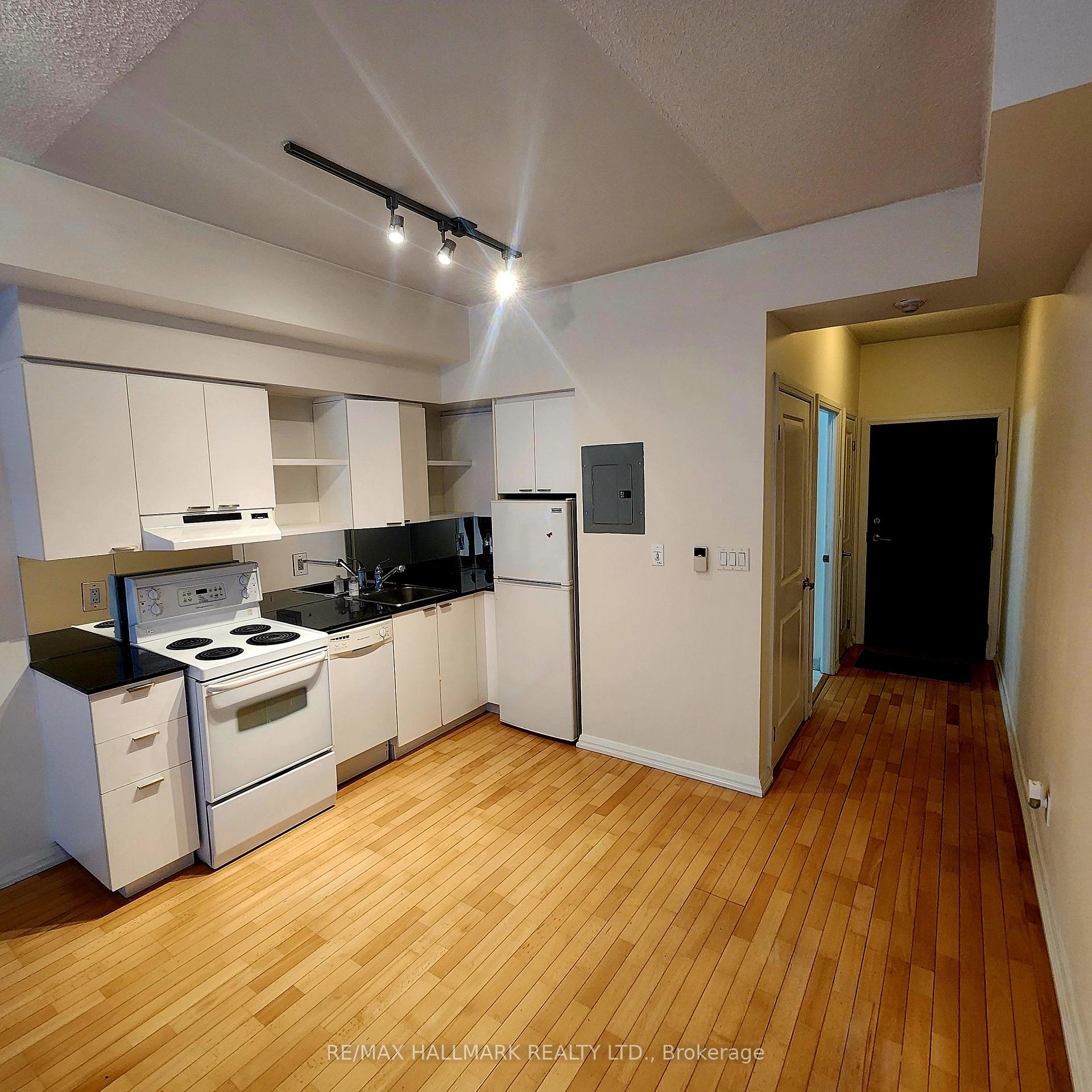 Photo 9 of Unit 202, 35 Hayden Street, Toronto, Church-Yonge Corridor — HOMEH