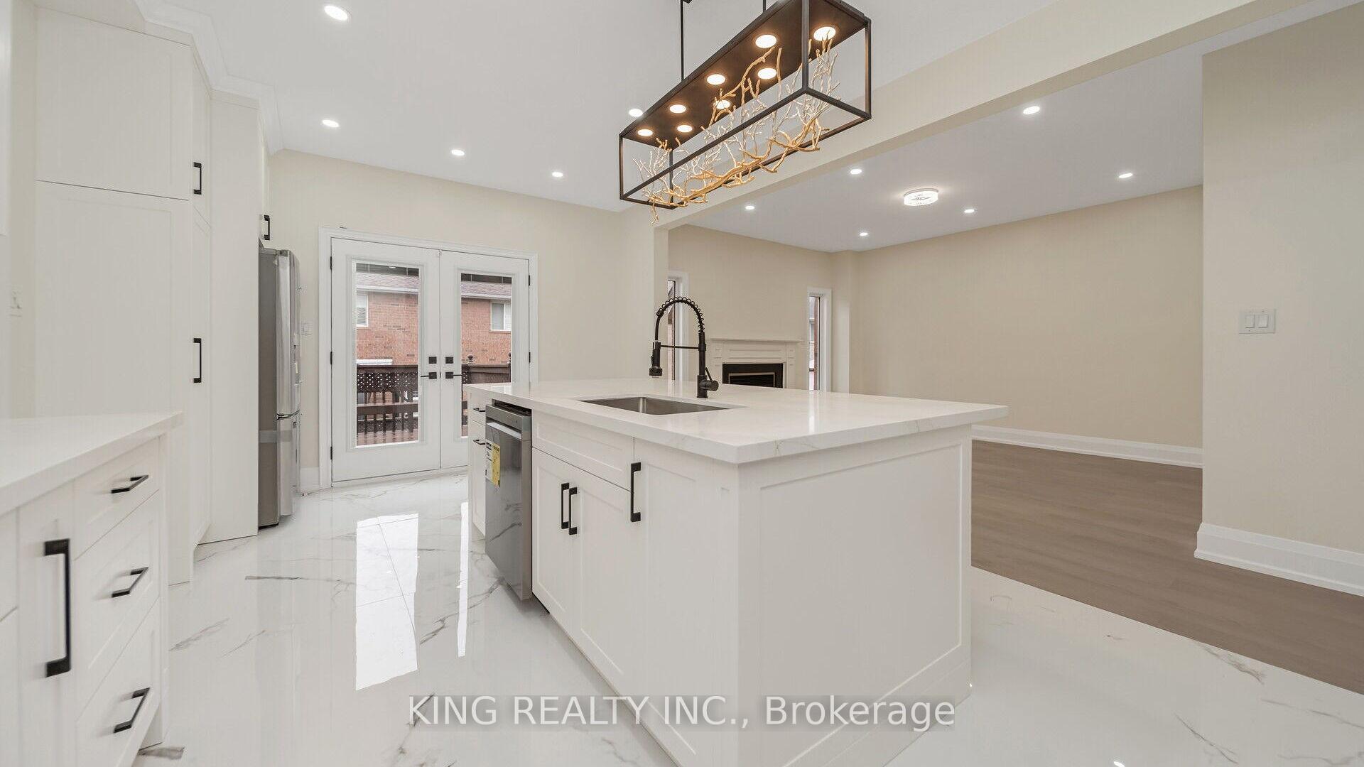 Photo 19 of 27 Foxmere Road, Brampton, Fletcher's Meadow — HOMEH