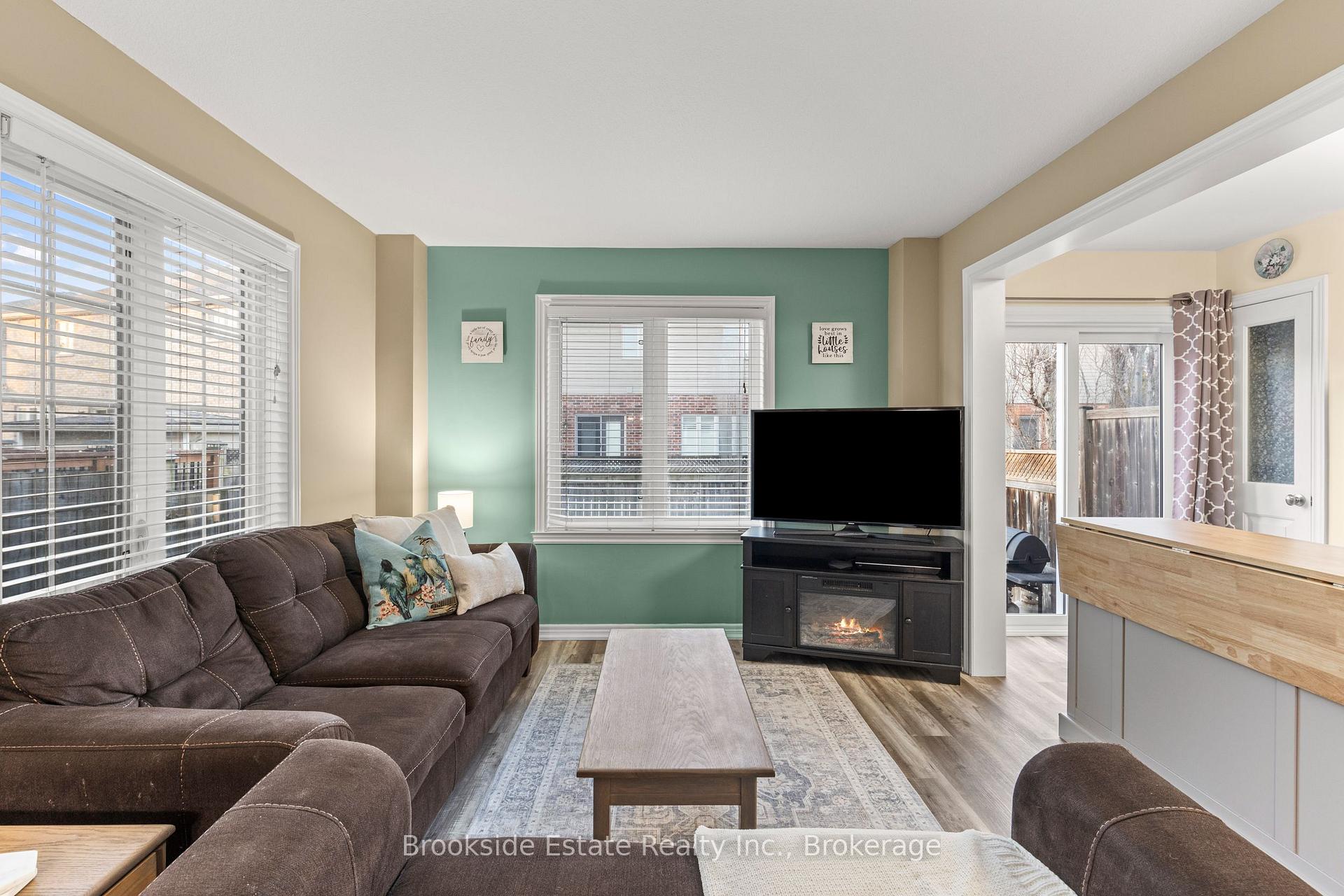 Photo 32 of Unit 24, 222 Fall Fair Way, Hamilton, Binbrook — HOMEH