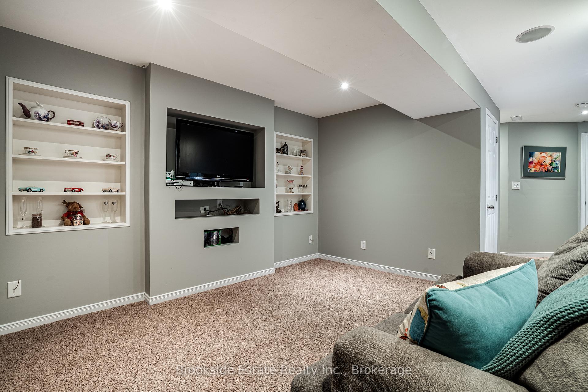 Photo 69 of Unit 24, 222 Fall Fair Way, Hamilton, Binbrook — HOMEH