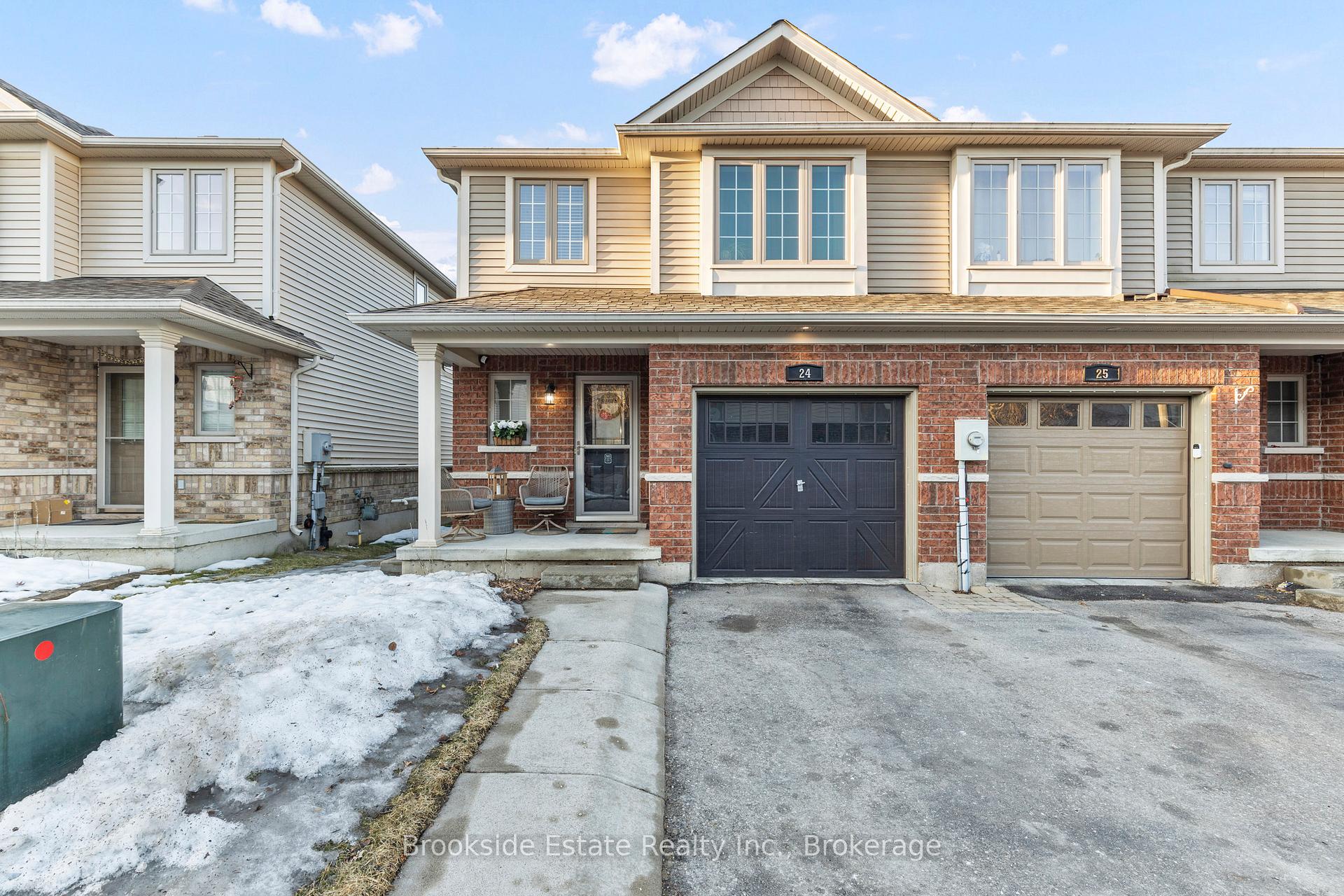 Photo 1 of Unit 24, 222 Fall Fair Way, Hamilton, Binbrook — HOMEH