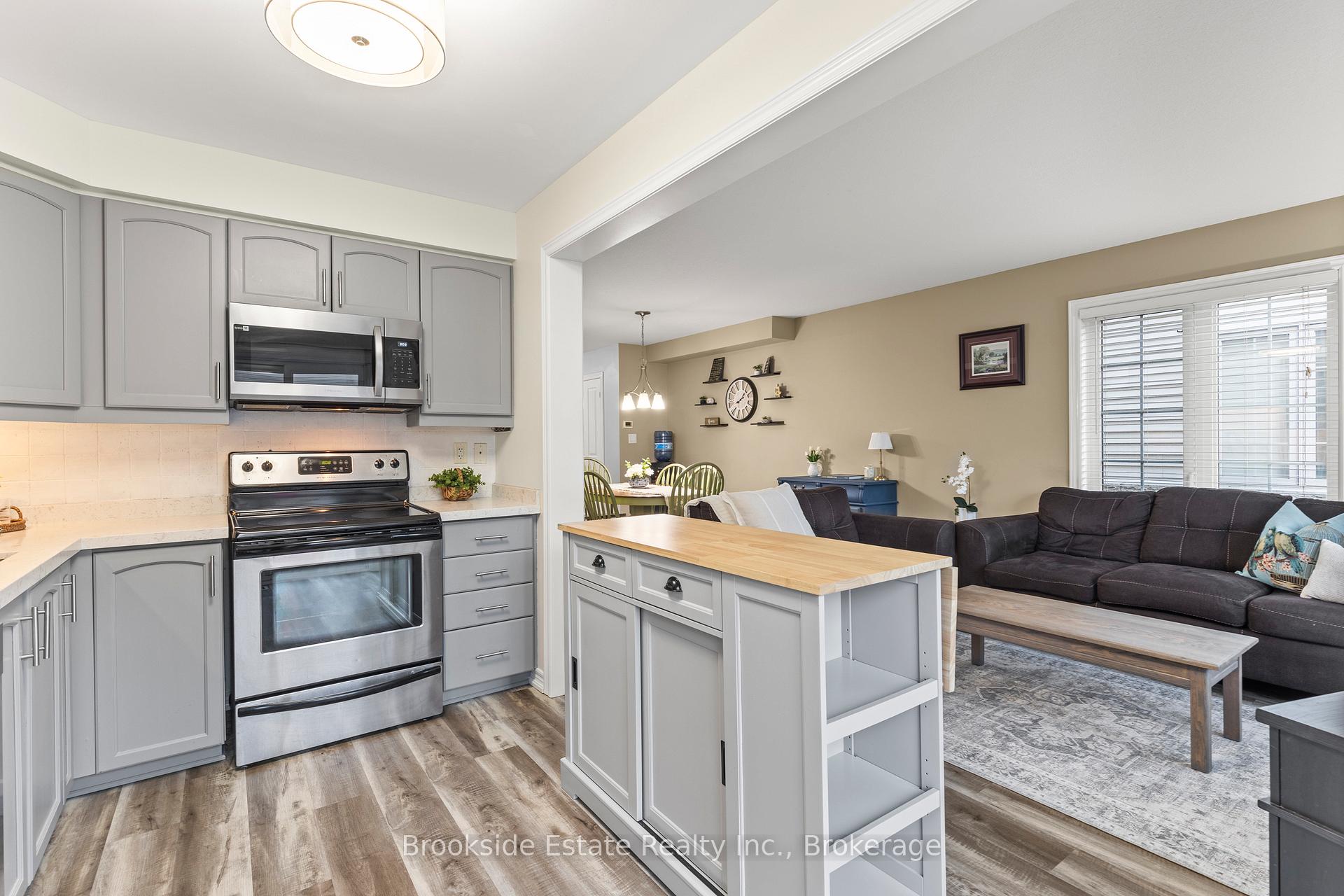 Photo 18 of Unit 24, 222 Fall Fair Way, Hamilton, Binbrook — HOMEH