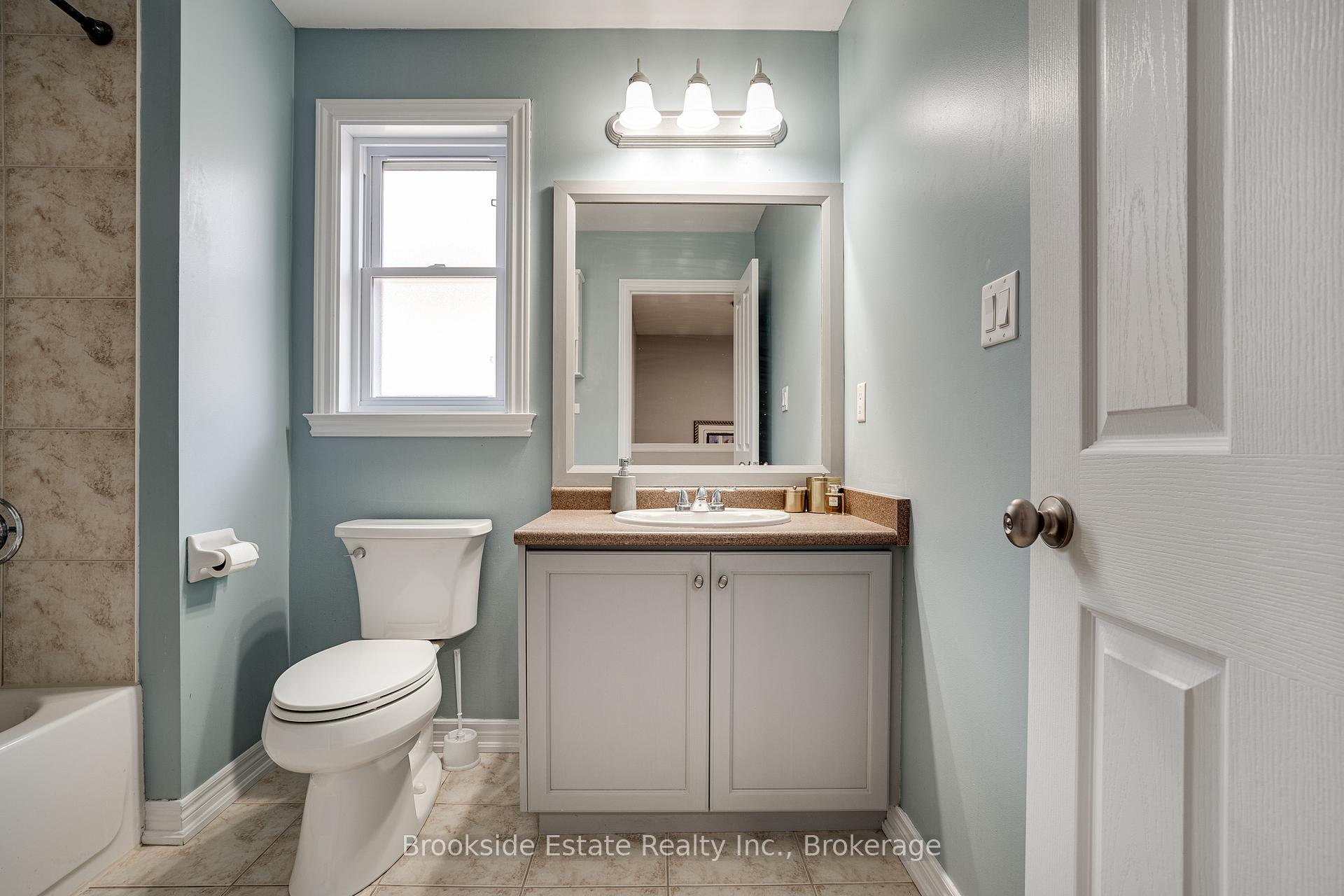 Photo 44 of Unit 24, 222 Fall Fair Way, Hamilton, Binbrook — HOMEH