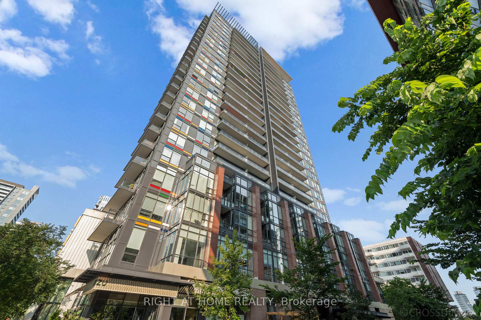 Front of Unit 1005, 225 Sackville Street