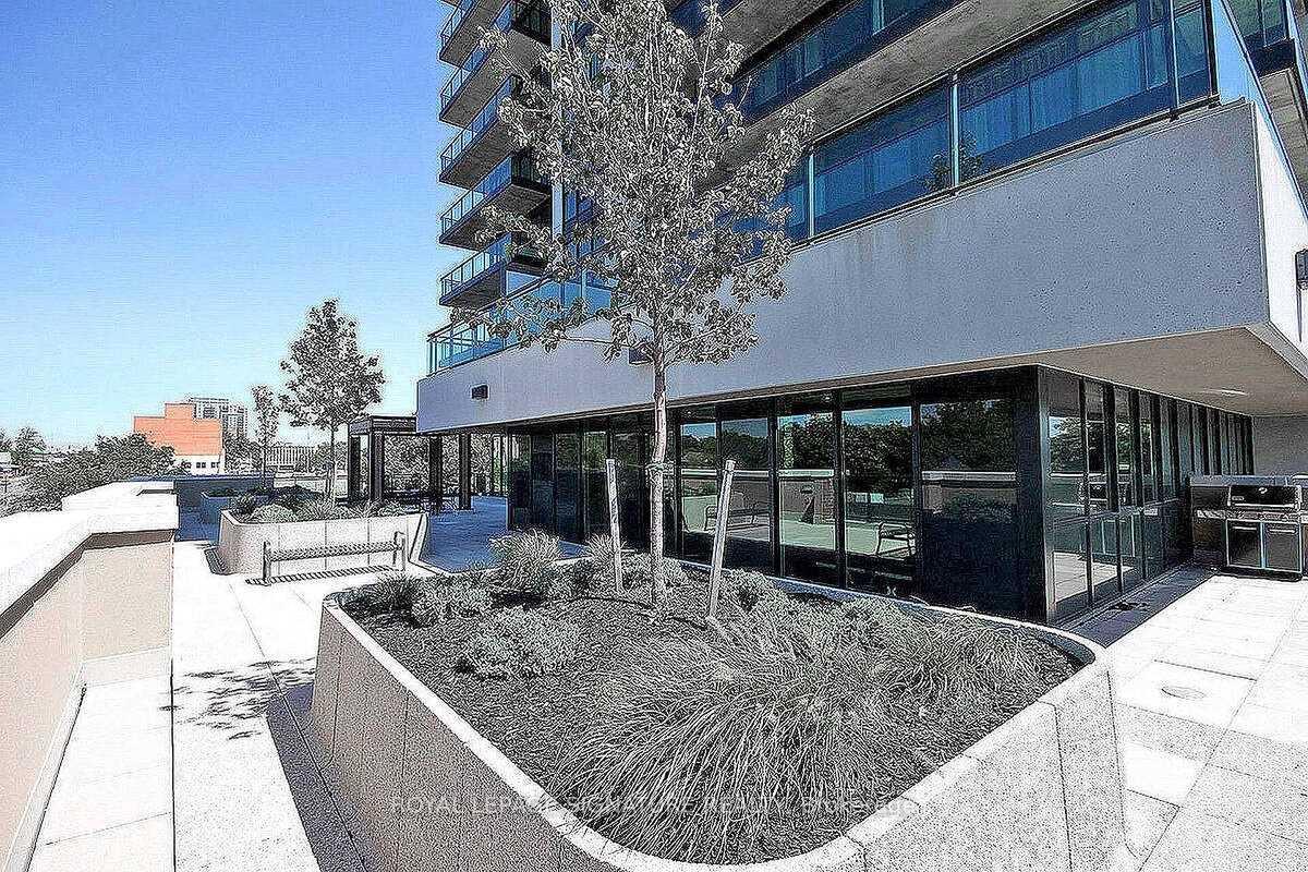 Photo 35 of Unit 601, 100 John Street, Brampton, Downtown Brampton — HOMEH