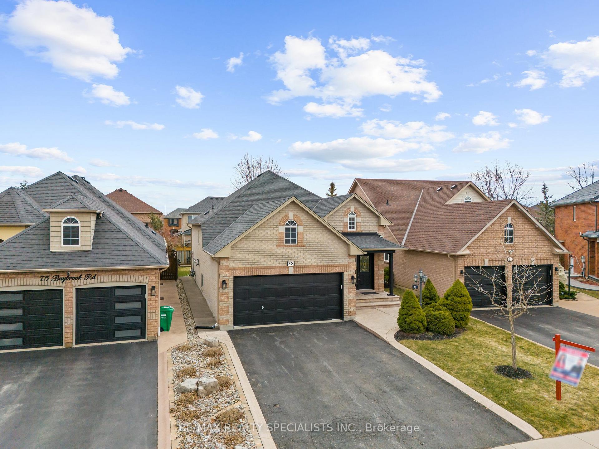 Photo 2 of 73 Baybrook Road, Brampton, Snelgrove — HOMEH