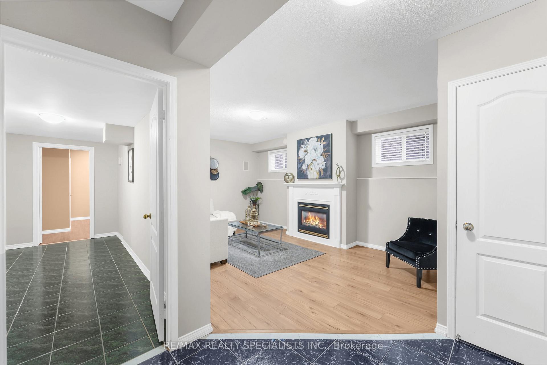 Photo 29 of 73 Baybrook Road, Brampton, Snelgrove — HOMEH