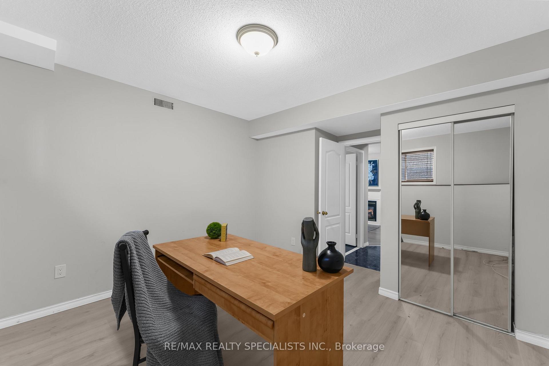 Photo 31 of 73 Baybrook Road, Brampton, Snelgrove — HOMEH