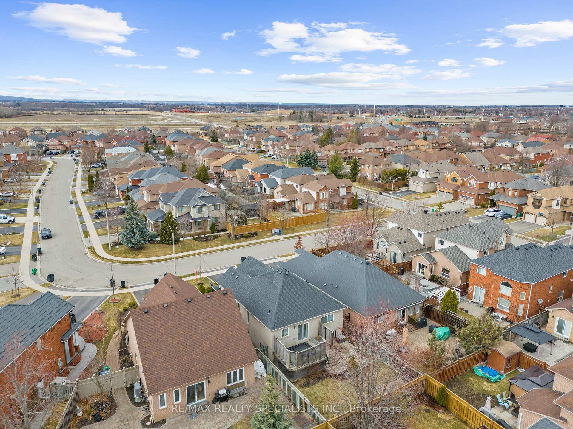 Photo 49 of 73 Baybrook Road, Brampton, Snelgrove — HOMEH