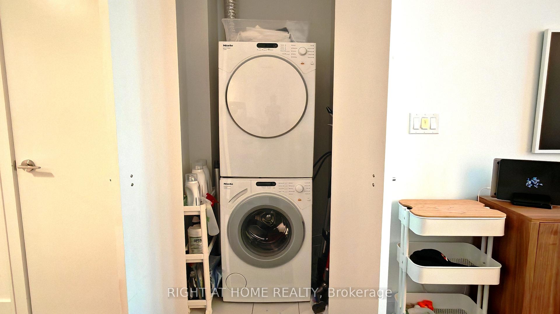 Photo 19 of Unit 718, 39 Queens Quay E, Toronto, Waterfront Communities — HOMEH