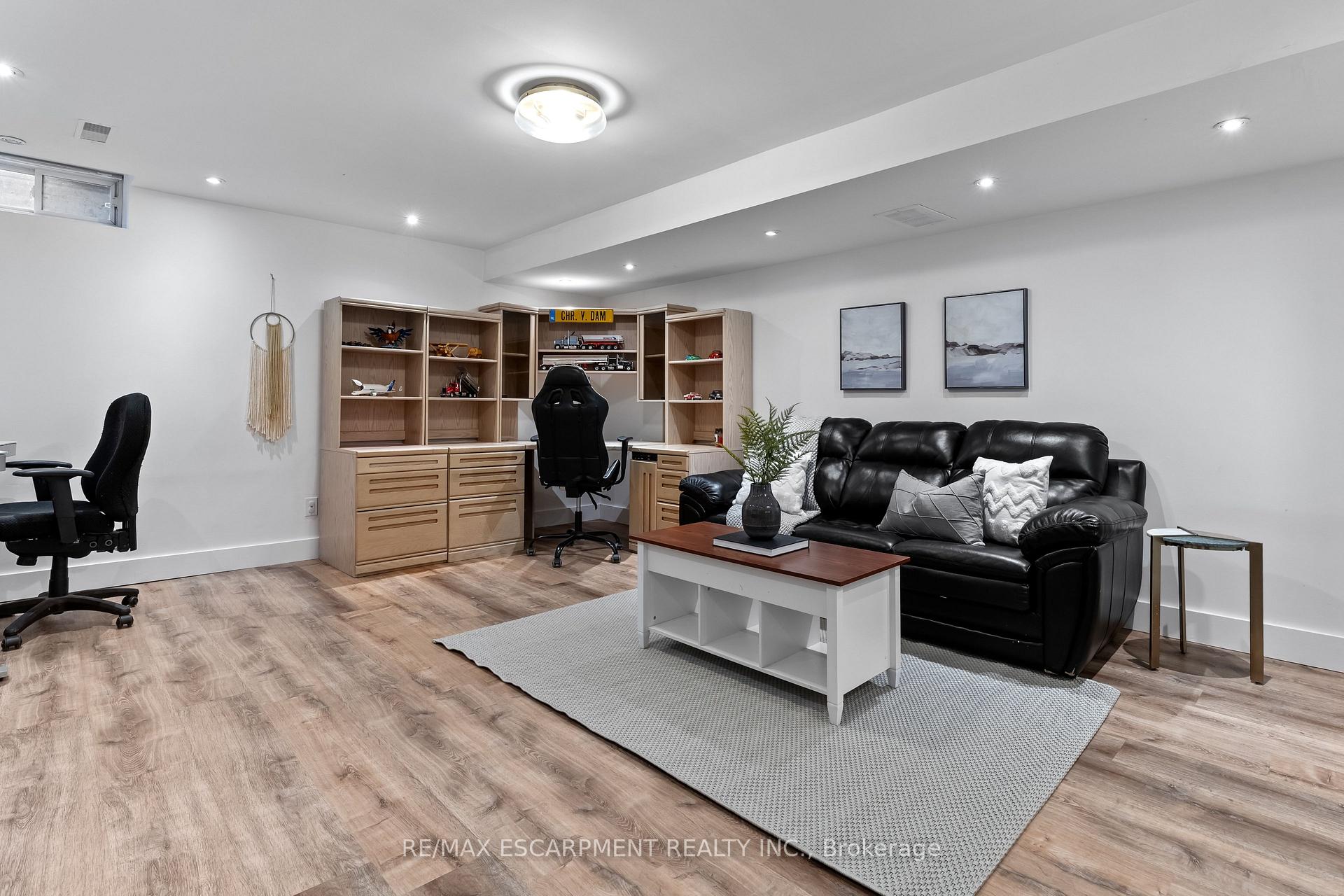 Photo 30 of 75 Kildonan Crescent, Hamilton, Waterdown — HOMEH