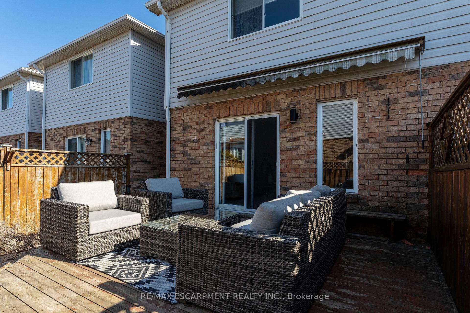 Photo 36 of 75 Kildonan Crescent, Hamilton, Waterdown — HOMEH