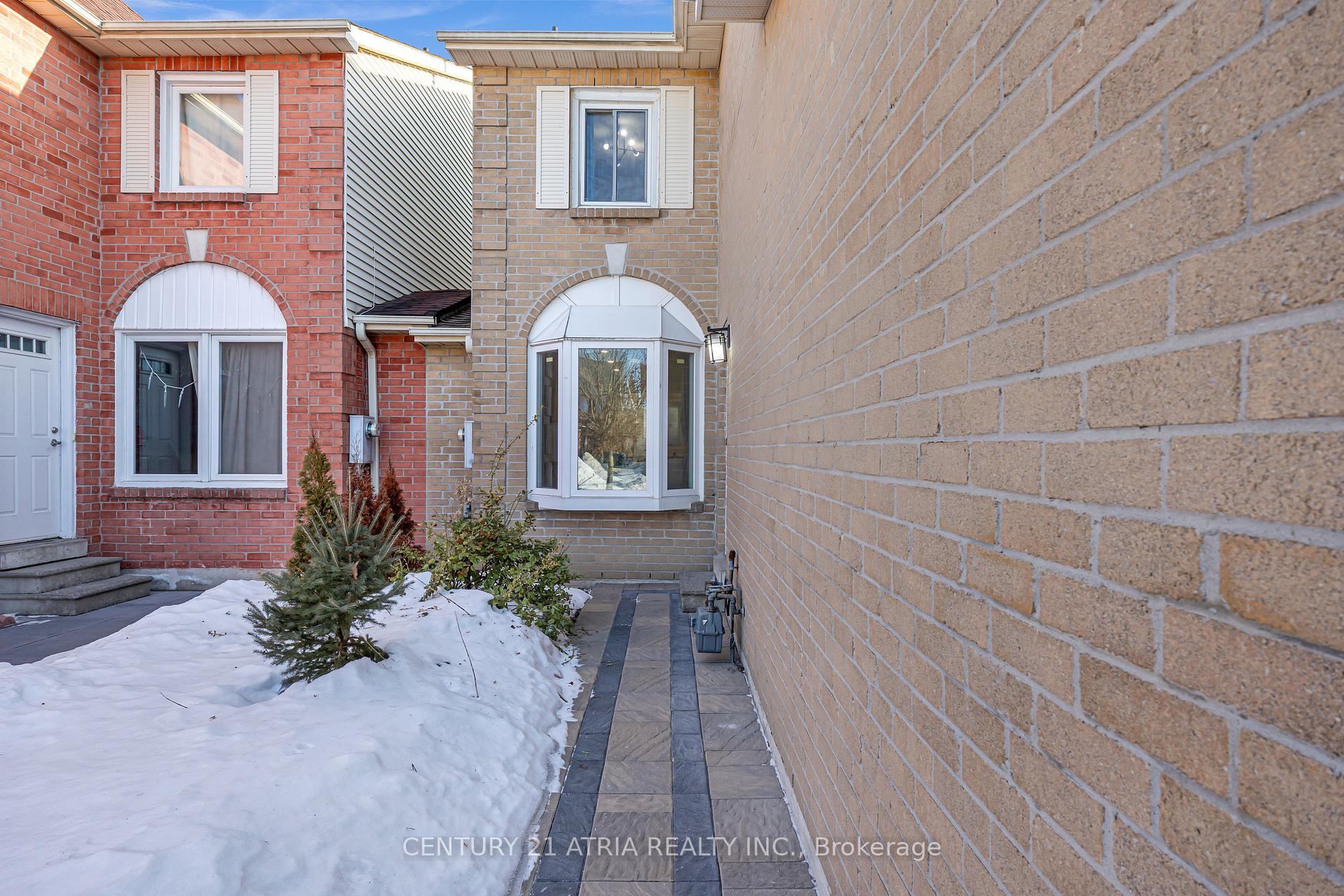 Photo 5 of 57 Carr Drive, Ajax, Central — HOMEH