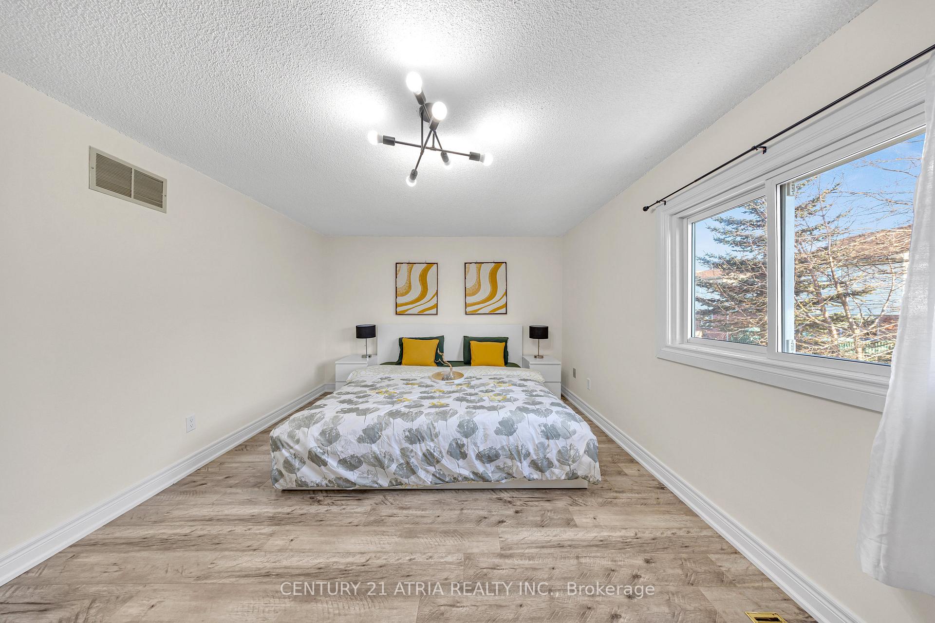 Photo 20 of 57 Carr Drive, Ajax, Central — HOMEH