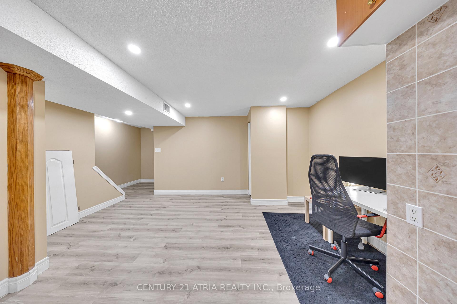 Photo 31 of 57 Carr Drive, Ajax, Central — HOMEH