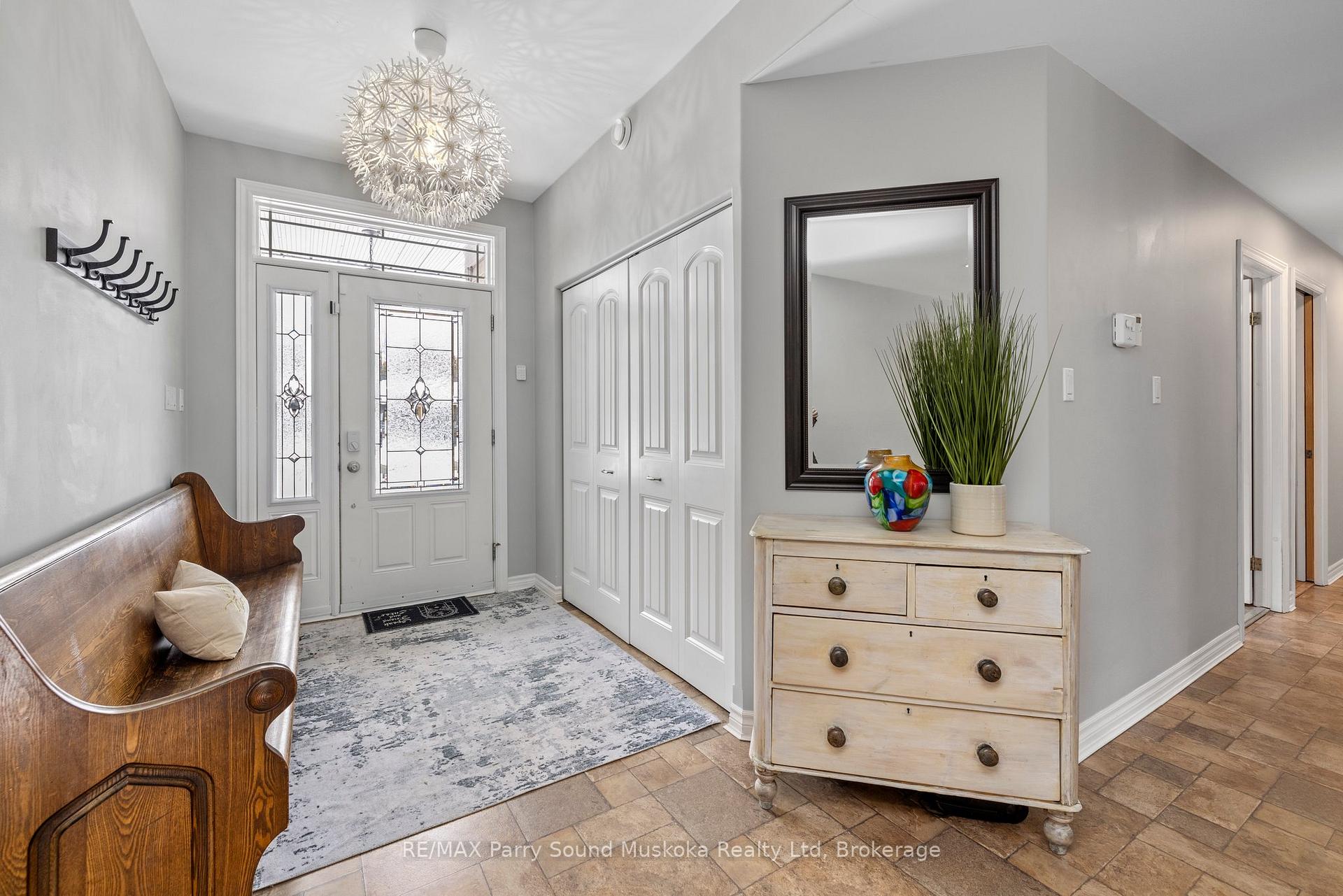 Photo 8 of 13 Lake Forest Drive, McDougall — HOMEH