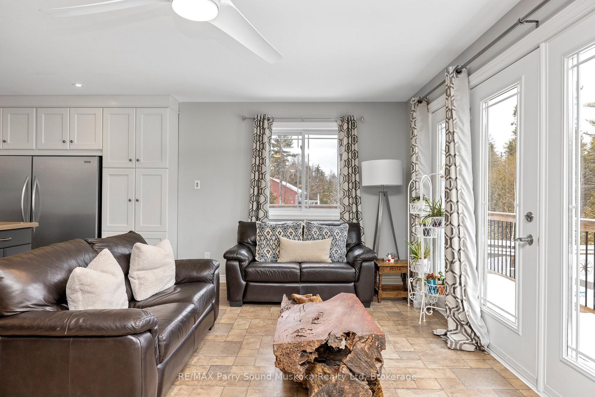 Photo 11 of 13 Lake Forest Drive, McDougall — HOMEH